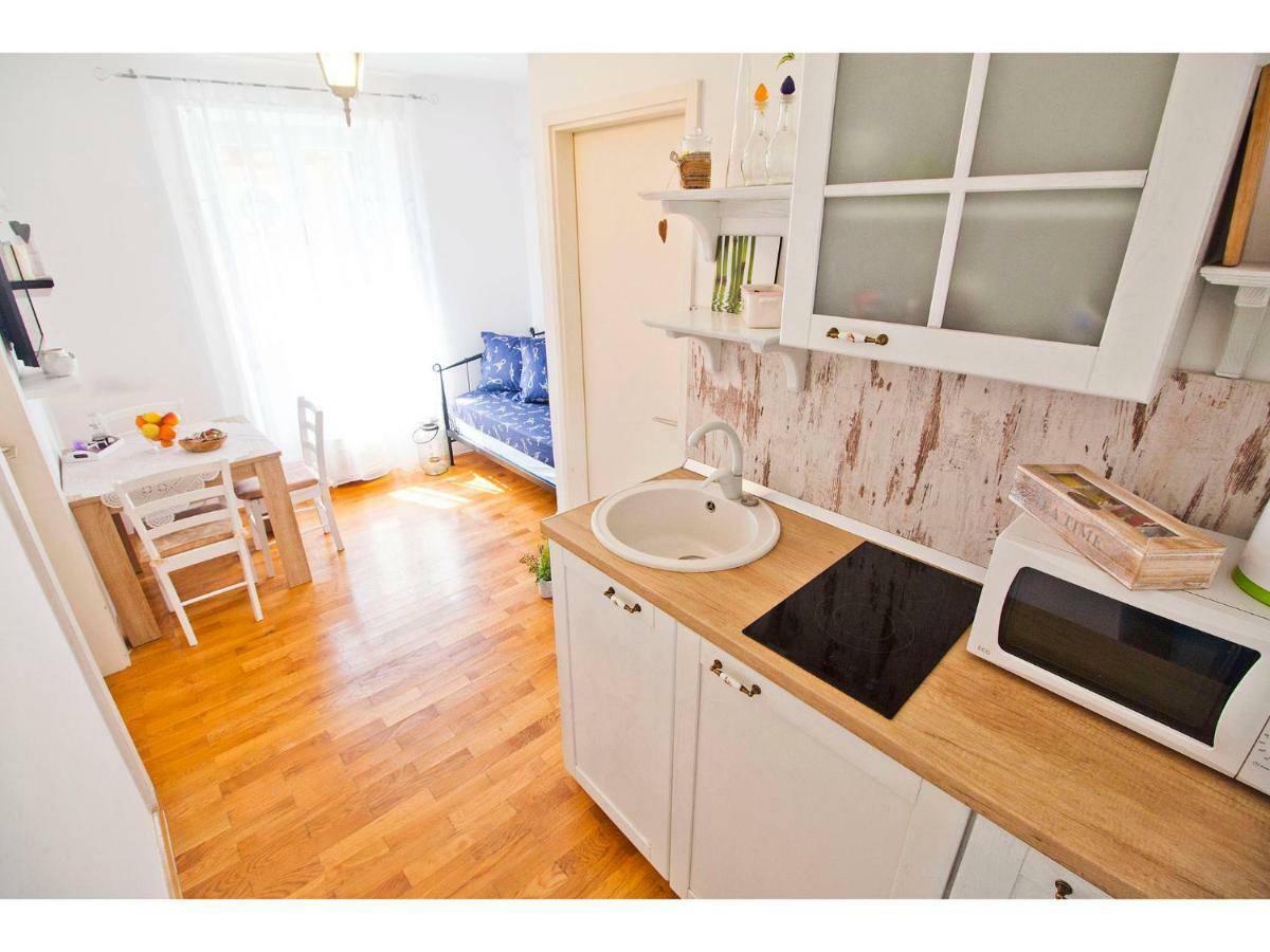 Double A Split Apartment Ngoại thất bức ảnh