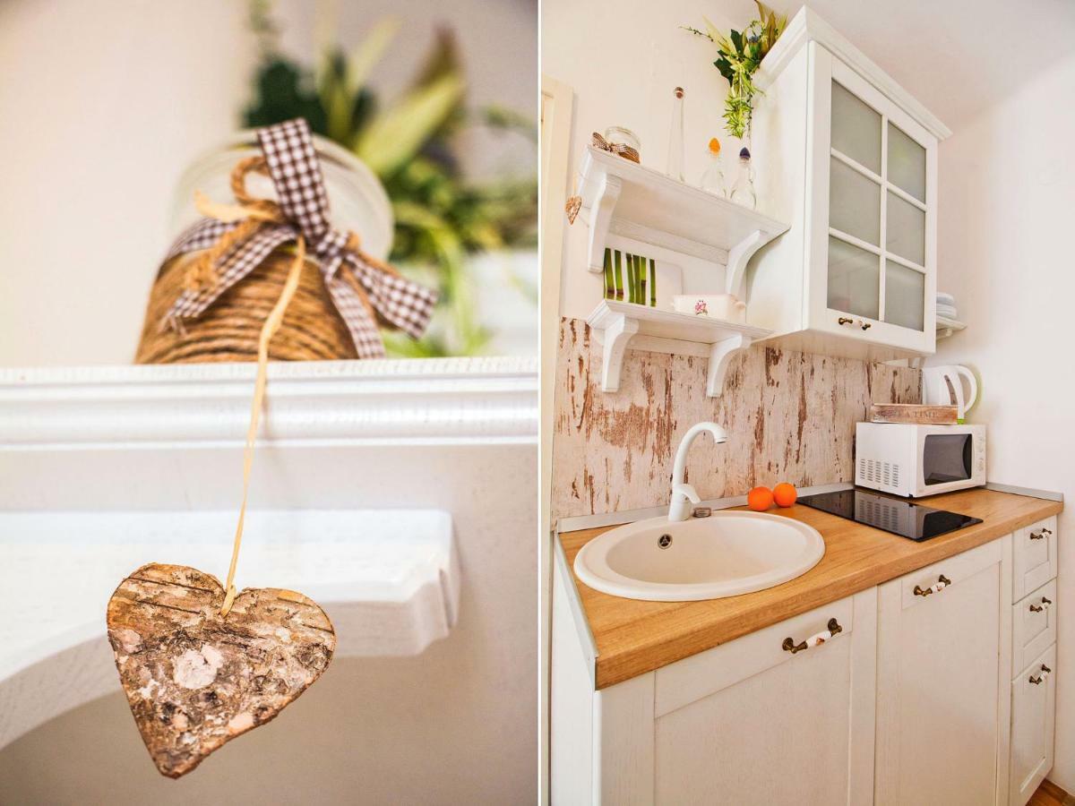Double A Split Apartment Ngoại thất bức ảnh