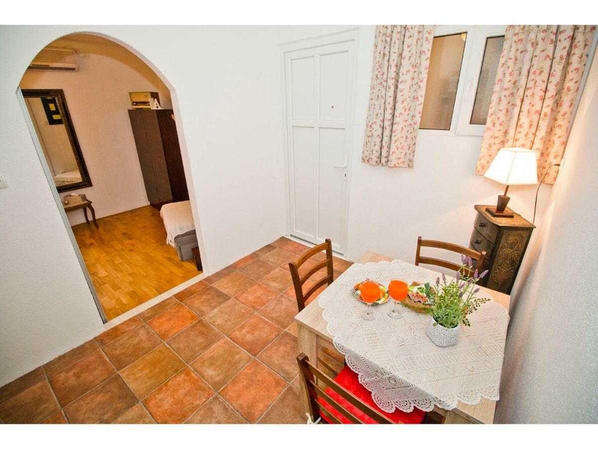 Double A Split Apartment Ngoại thất bức ảnh