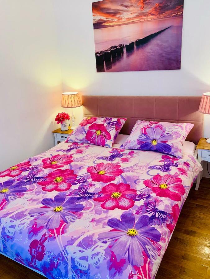 Double A Split Apartment Ngoại thất bức ảnh